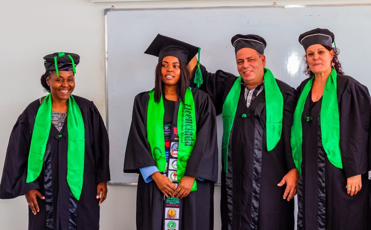 FMUKB conclui com ciclo de defesas dos TFC